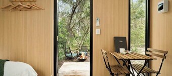 Van Demears Escapes 1 by Tiny Away