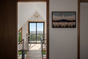 Interior - Mountain cabin w/ hot tub & game room (Romney)