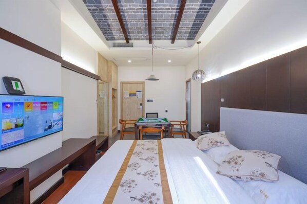 Unclassified image, 1 of 12, button - Fuchun Ju Yayue Hotel (Wusongkou International Cruise Port) (Shanghai)