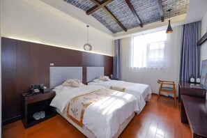 Unclassified image, 3 of 12, button - Fuchun Ju Yayue Hotel (Wusongkou International Cruise Port) (Shanghai)