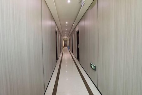 Interior. Youyou Boutique Hotel (Xiong County Government Branch)