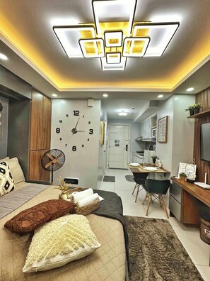 1 bedroom, desk, iron/ironing board, free WiFi