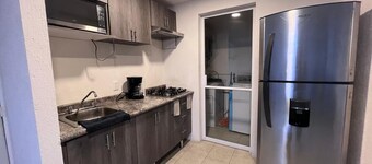 Nice, cozy, familiar and centrally located apartment