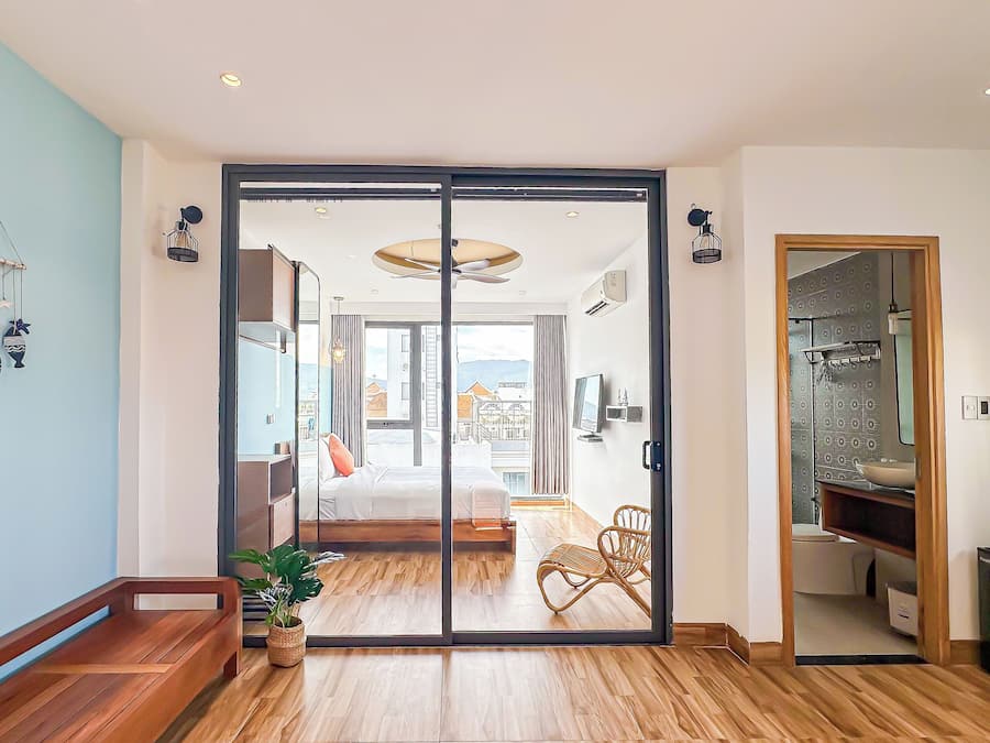Deluxe Apartment | Soundproofing, free WiFi, bed sheets