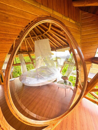 Heimatlos Bamboo Suites: Eco-Luxury in the Amazon Rainforest with Infinity Pool