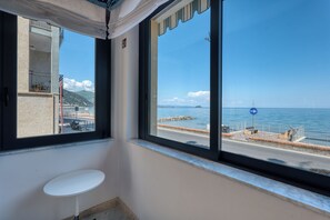 View from property - Front Beach Magic Sea - 20m From The Sea (Laigueglia)