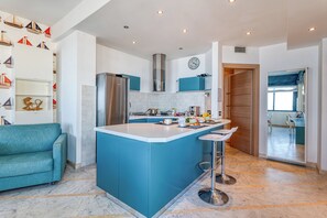 Family Apartment, Multiple Bedrooms, 2 Bathrooms, Sea Facing (Front Beach Magic Sea - 20m From The) | Private kitchen - Front Beach Magic Sea - 20m From The Sea (Laigueglia)