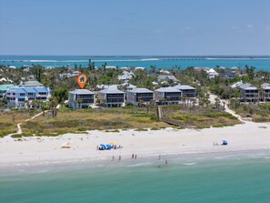 Accommodatie ligt op het strand