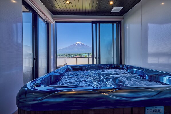 Luxury Villa, Balcony, Mountain View | Bathroom | Slippers - Miire Mt.Fuji Forest (Fujikawaguchiko)
