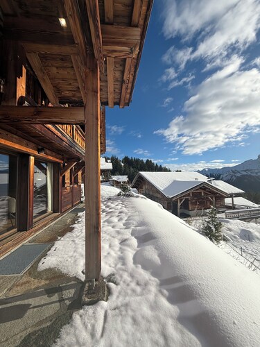 Superbe Chalet  1830 ski in/out luxe 12/14 personnes 6CH 5 SDB
Portes du Soleil