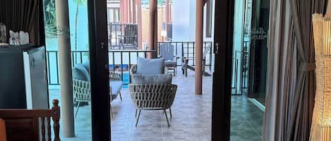 Junior Suite, Mountain View | In-room safe, blackout drapes, iron/ironing board, free WiFi