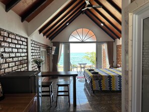 1 bedroom, minibar, desk, free WiFi - La Seahorse Homestay (Sebung)