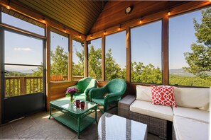 Smart TV, fireplace, video games