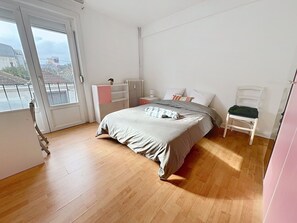 2 bedrooms, free WiFi, bed sheets