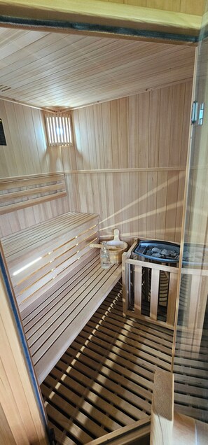 Sauna - Moulin Cozanne, spa and sauna gîte in the heart of the vineyards. (Paris)