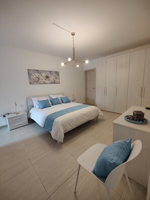 2 Schlafzimmer, Bügeleisen/Bügelbrett, Reisekinderbett, WLAN