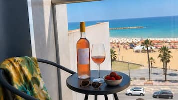 Deluxe Sea View | Terrace/patio