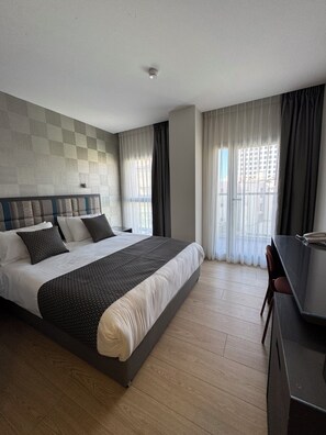 Superior Sea View | ตู้นิรภัยในห้องพัก, เตารีด/โต๊ะรีดผ้า, Wi-Fi ฟรี