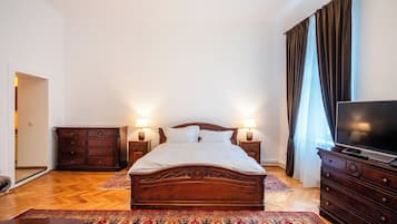 Apartment, 2 Schlafzimmer | Minibar, schallisolierte Zimmer, kostenloses WLAN, Bettwäsche