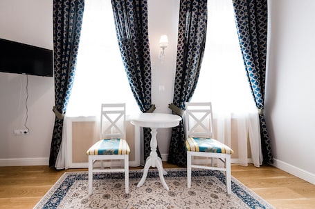 1 habitación, minibar, sistema de insonorización y wifi gratis