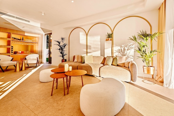 Exclusive Villa, 5 Bedrooms, Private Pool, Sea View | Interior - Villas & Spa Dubrovnik (Dubrovnik)