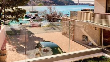 Villa exclusive, 5 chambres, piscine privée, vue sur la mer | Terrasse/patio