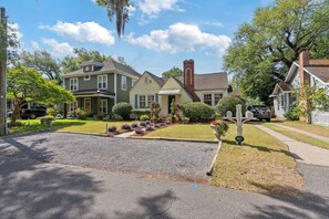 Exterior - La Petite Fleur – Charming Park Circle Studio (North Charleston)