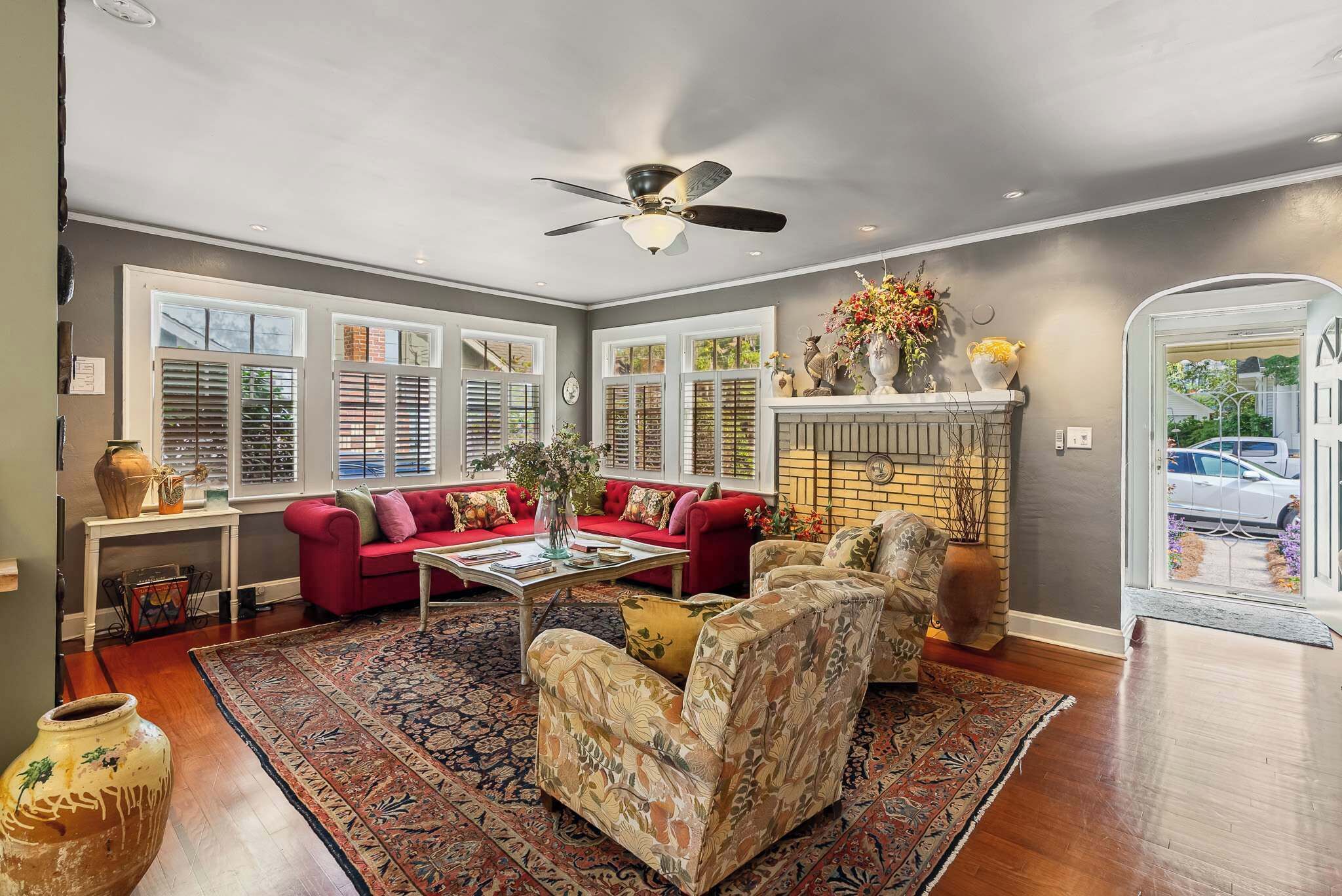 La Petite Fleur Rouge | Elegant & Cozy 2/1 Getaway - North Charleston, SC