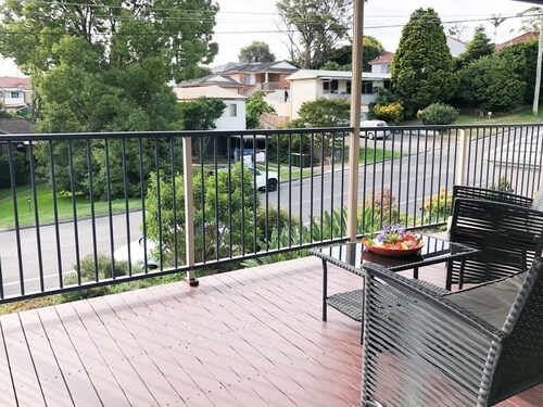 Charlestown Central 7 Bedrooms Front House & Back Unit