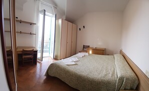 Comfort Double or Twin Room, Balcony, Mountain View | Desk, free WiFi - albergo da teresa (Bardineto)