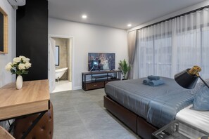 5 habitaciones y escritorio 