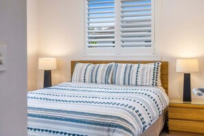 3 bedrooms, iron/ironing board, free WiFi