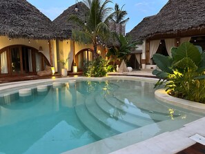 Indoor pool - Kai Zanzibar Hotel and Spa (Nungwi)