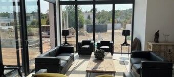 LARGE VILLA WITH POOL - SAINT CYPRIEN BEACH WITHIN WALKING DISTANCE - SLEEPS 14-16