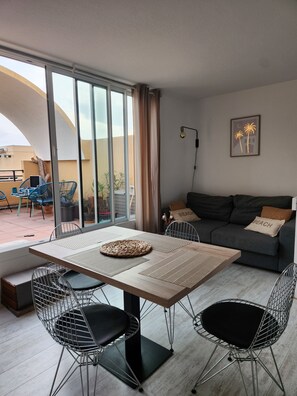 Interior - Le Rooft Top du Port :Duplex,Clim, Bbq, not overlooked, Parking, quiet. 4pers (Gruissan)