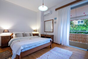 3 makuuhuonetta, silitysrauta/-lauta, Wi-Fi, vuodevaatteet