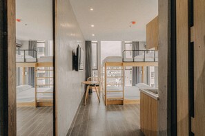 Sengetøy av topp kvalitet, wi-fi (inkludert) og sengetøy