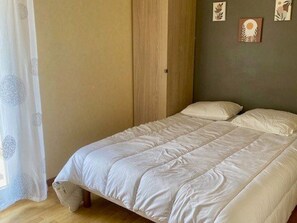1 bedroom