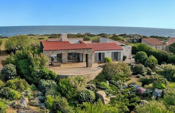 Exterior - Marine de Davia - Corbara - sea view and access 100 m away (Corbara)