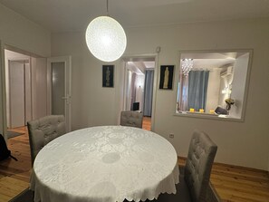 Dining - CityCentre Gem / In the heart of the city / Free Parking (Plovdiv)