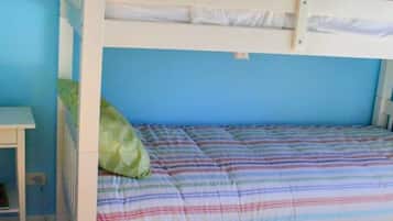 4 bedrooms, iron/ironing board, travel cot, free WiFi