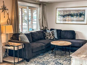 Smart TV, fireplace, offices, printers