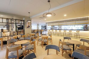 Baari (majoituspaikassa)