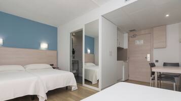 Minibar, caja de seguridad en la habitación y cunas gratuitas