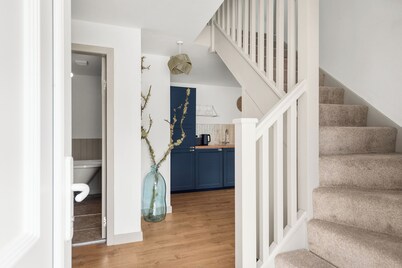 Luxury 2 Bedroom Cottage, with private courtyard and garden.