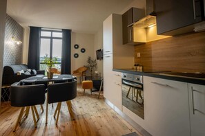 Køleskab, mikrobølgeovn, ovn, opvaskemaskine