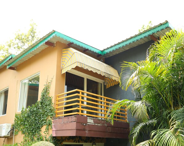 Fachada de la propiedad