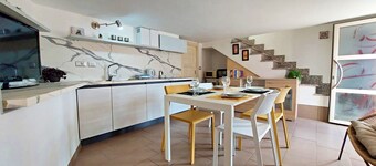 Talia - Three Bedroom House, Sleeps 4
