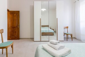 3 bedrooms, iron/ironing board, WiFi