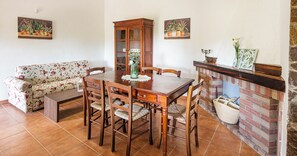 Dining - Kadossene Country Villa (Alghero)
